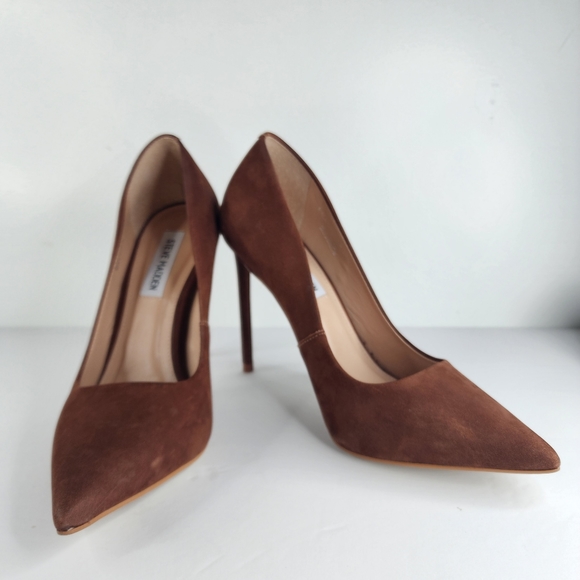 STEVE MADDEN Brown Vala Heels. - Picture 13 of 13